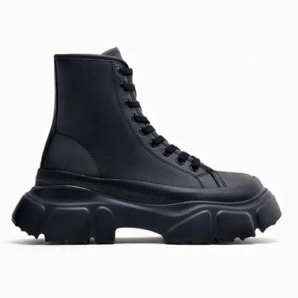 Zara Threaded High-Top Sneakers Boots New